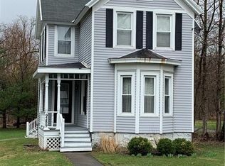 9289 Mallory Rd, New Hartford, NY 13413