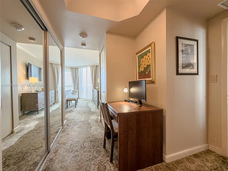2000 Island Blvd #2503 — Photo 33