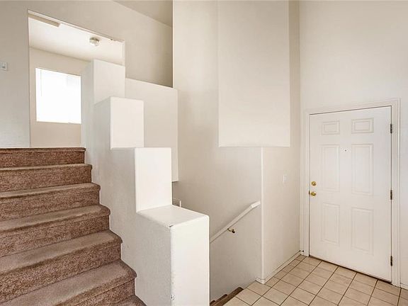 5th image of 7024 Flowering Willow St