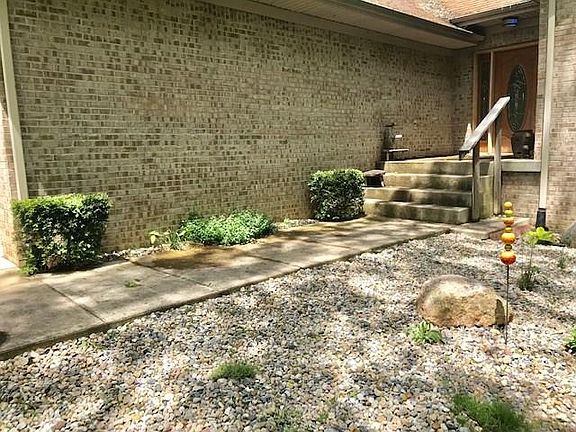 4th image of 4192 E State Road 32