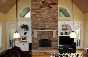 5th image of 203 Deer Creek Ln