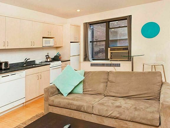 5th image of 205 W 15th St #4TT