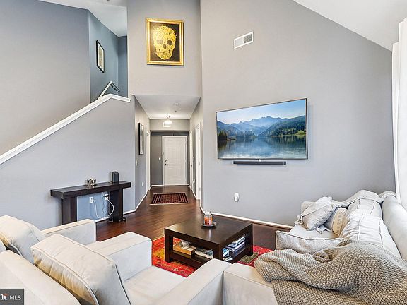 5th image of 3009 Nicosh Cir Unit 4410