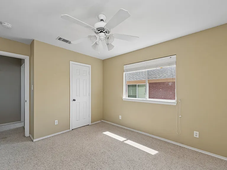 1808 Melton Dr — Photo 18