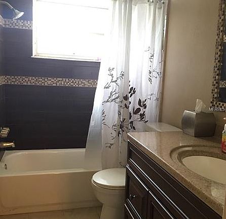 5th image of 4011 Grayton Dr