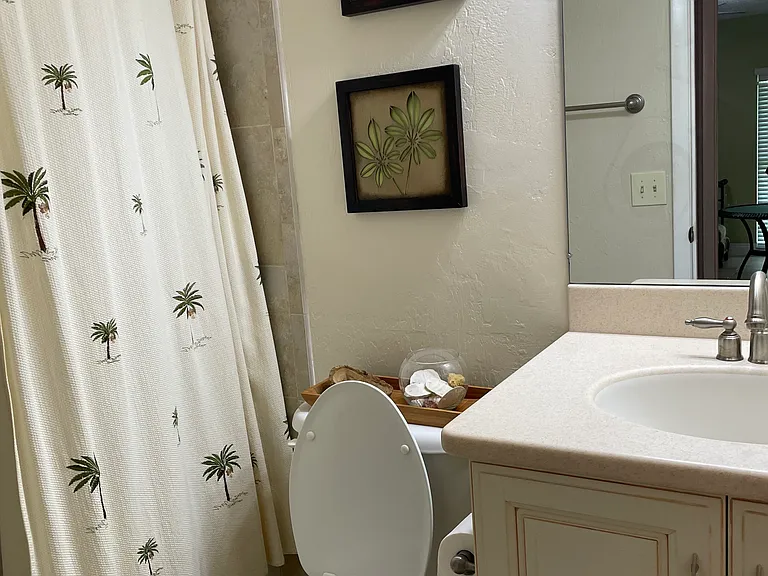 4257 Island Cir #C — Photo 10