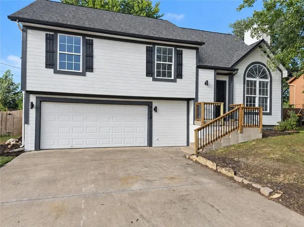 21380 W 181st Ter, Olathe, KS 66062