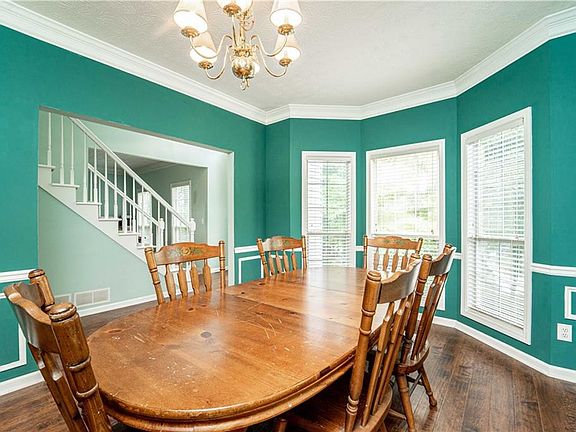5th image of 5505 Forest Falls Dr