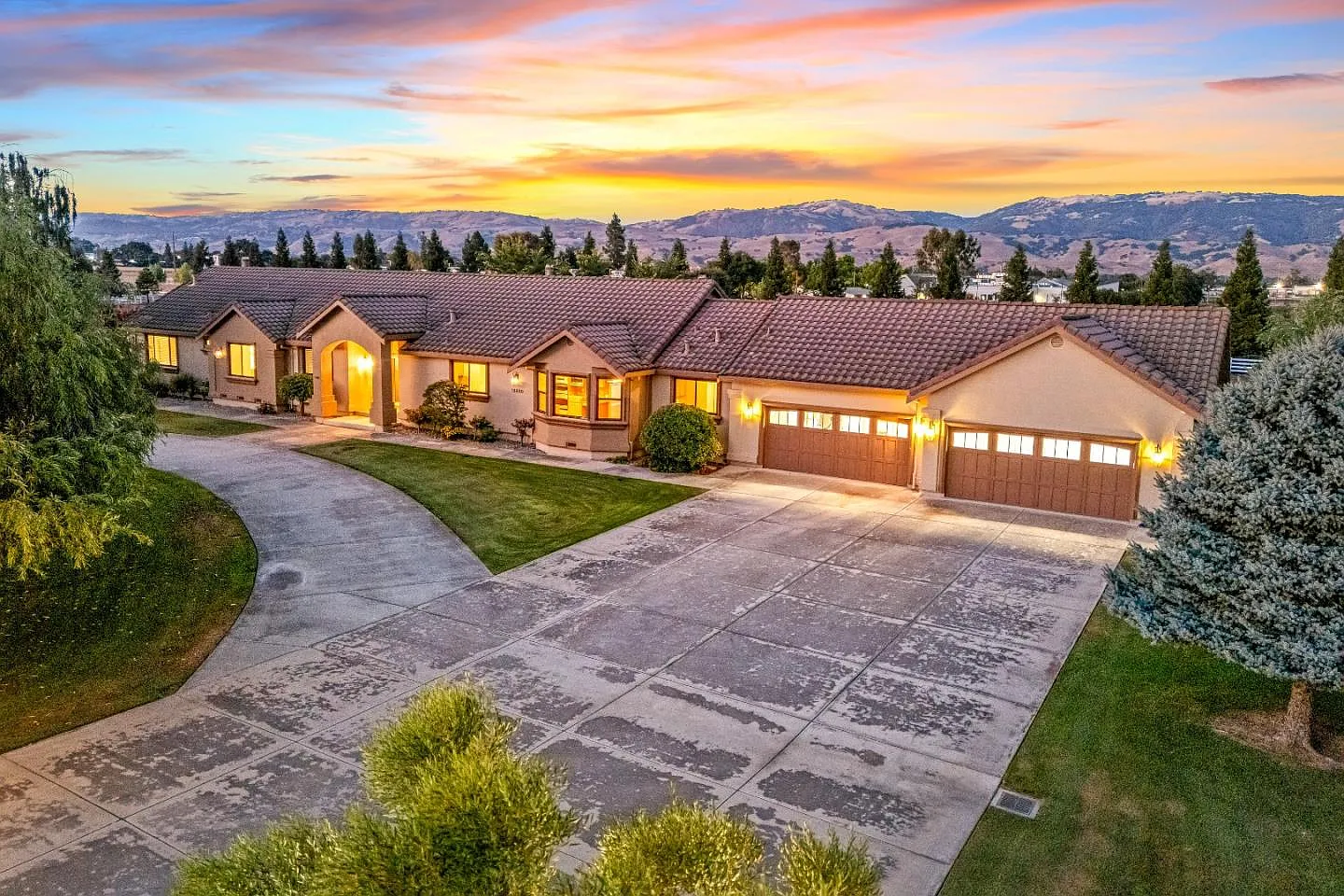 12320 Highland Estates Ln photo 1