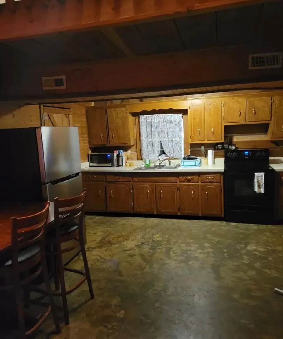 2 bed, 1036 sqft, $950 — Photo 4