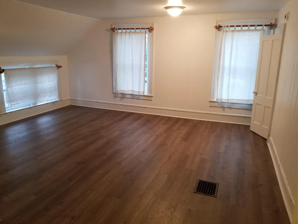 Main/Living Room - 19 Depot St