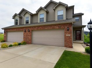 7132 N Thomas Davis Dr, Peoria, IL 61615