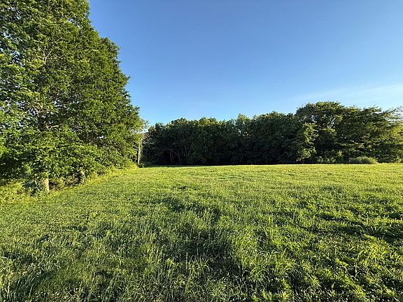 3rd image of 1397 Watts Rd