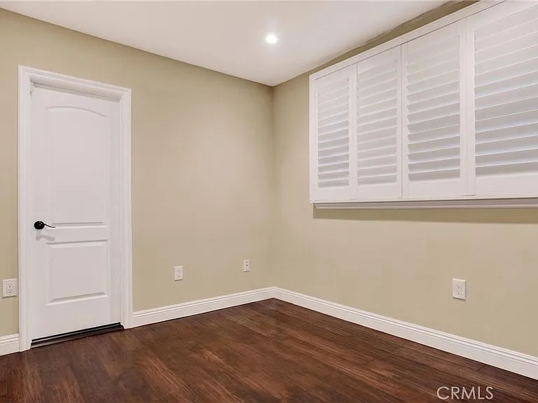 10855 Oro Vista Ave — Photo 20