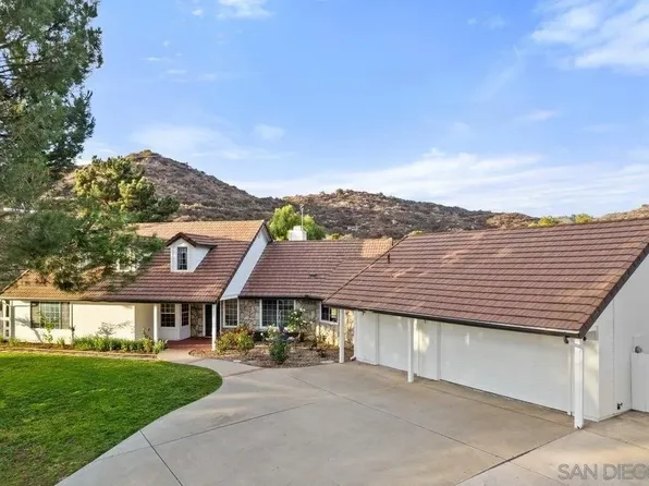 40781 Via De La Roca, Fallbrook, CA 92028