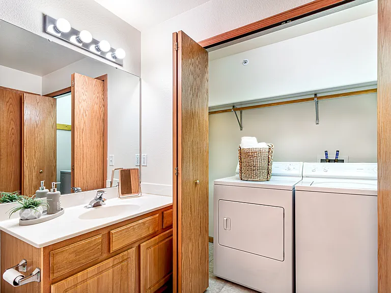 Hickory Pointe — Photo 19