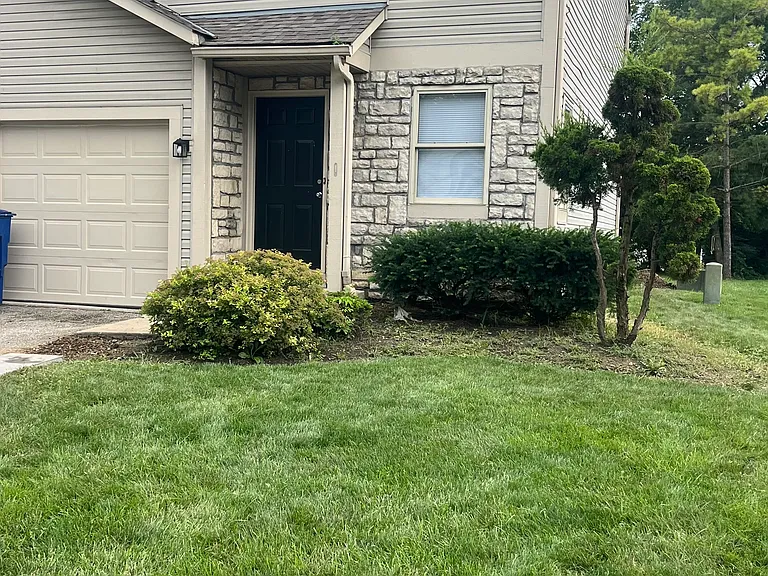 287 Freedom Ln — Photo 1