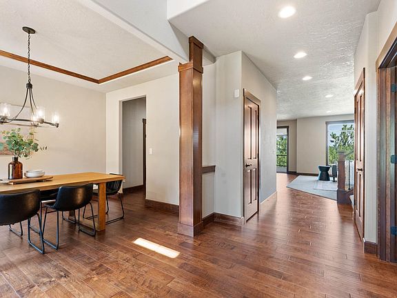 3rd image of 13208 E San Juan Ln