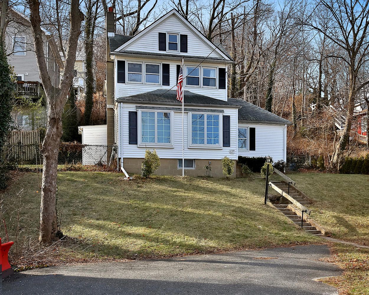 127 Highland Ave, Highlands, NJ 07732 Zillow