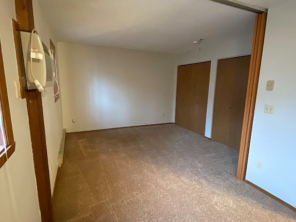 5th image of 1104 University Dr N #13