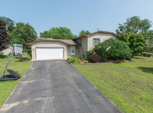 13799 Raven St NW, Andover, MN 55304
