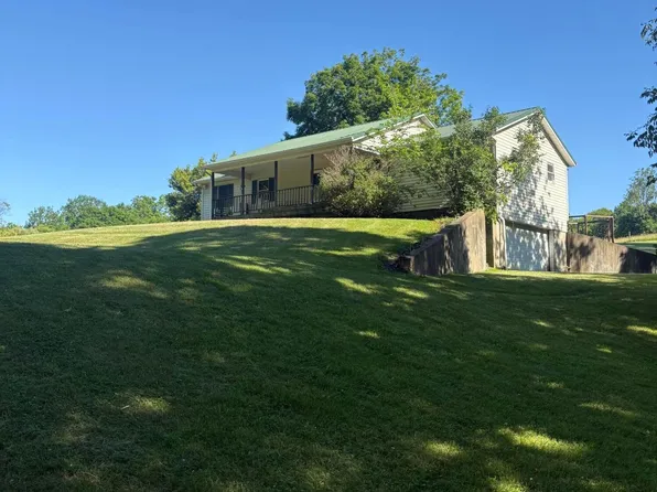 10951 Graffis Rd SE, Bremen, OH 43107