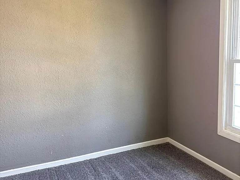 827 Colburn St #2 — Photo 9