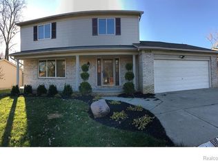 2259 Phillips Rd, Auburn Hills, MI 48326