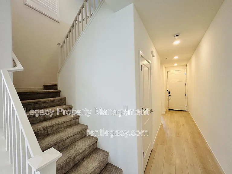 8057 Moongate Way — Photo 12