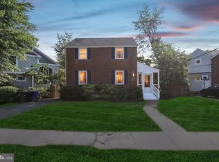 329 N Greenbrier St, Arlington, VA 22203