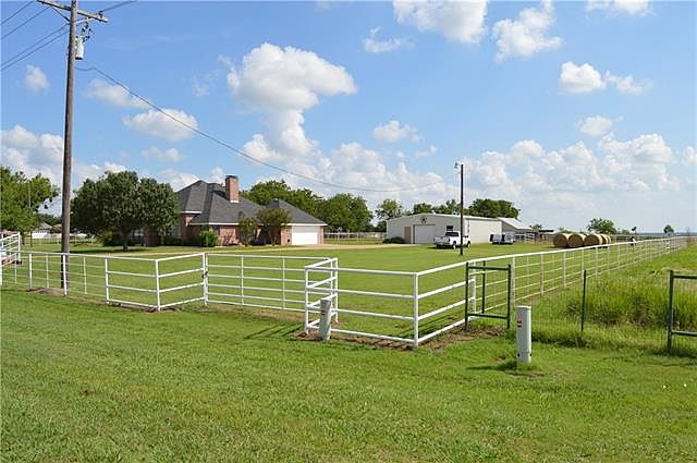 1st image of 2522 County Road 4106
