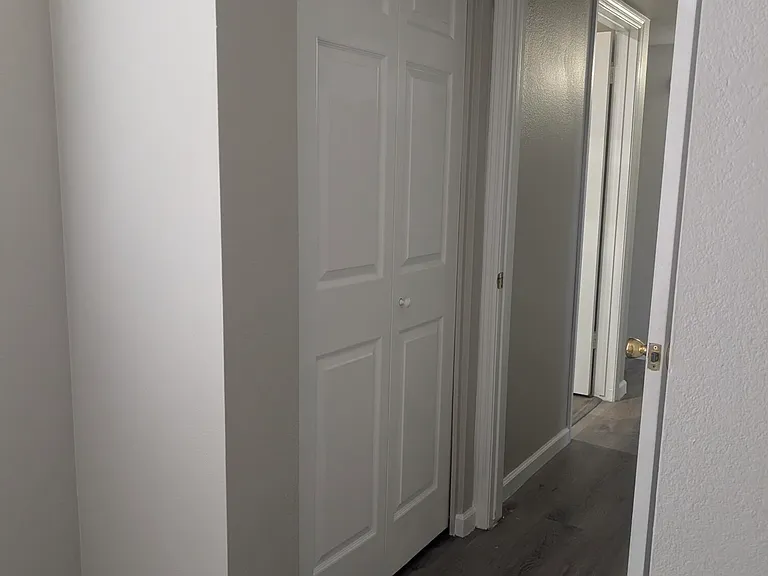 820 W University Dr #19 — Photo 9