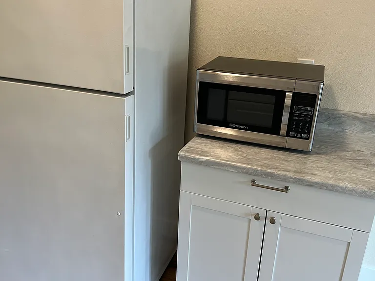 2451 Nehalem St S #1 — Photo 3