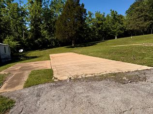 6153 Bush Rd, House Springs, MO 63051
