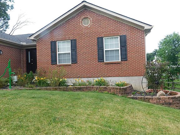3rd image of 1255 Brookstone Dr