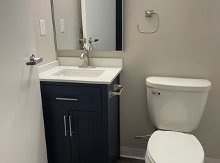 914 3rd Ave NE #5, Buffalo, MN 55313