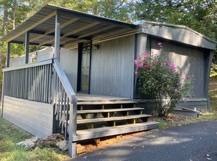 1015 River Rd, Greer, SC 29651