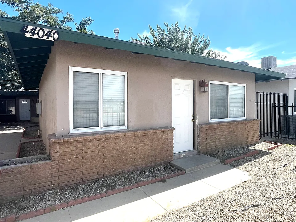 44040 Division St #12