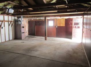 2125 Carmel Blvd, Zion, IL