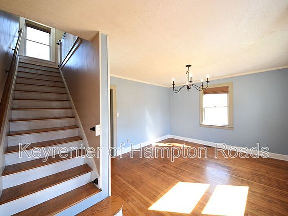 4th image of 120 Wythe Crescent Dr