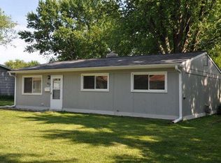 415 Cahill Rd, Streamwood, IL 60107