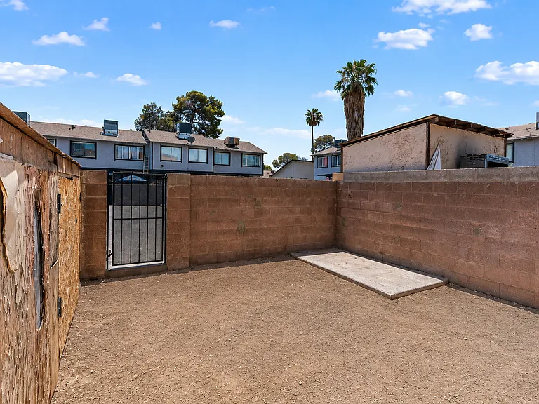 3537 Mercury St #F — Photo 32