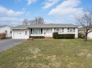 34 Brookdale Park, Rochester, NY 14609