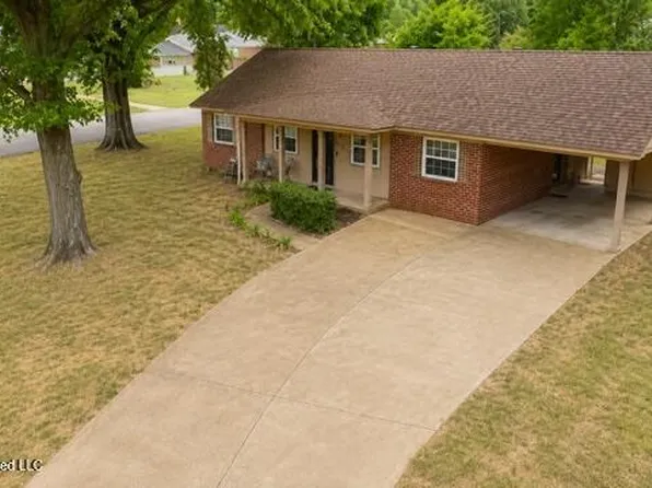 2117 Brookhaven Dr, Southaven, MS 38671