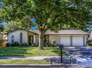 6430 Stable Dr, San Antonio, TX 78240