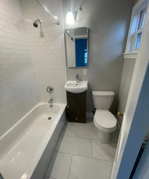 Unit Photo