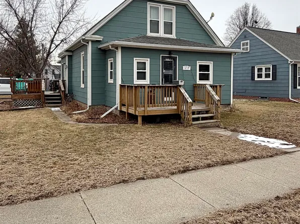 1219 W Park Ave, Norfolk, NE 68701