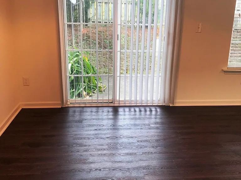 730 Bellview Way — Photo 6