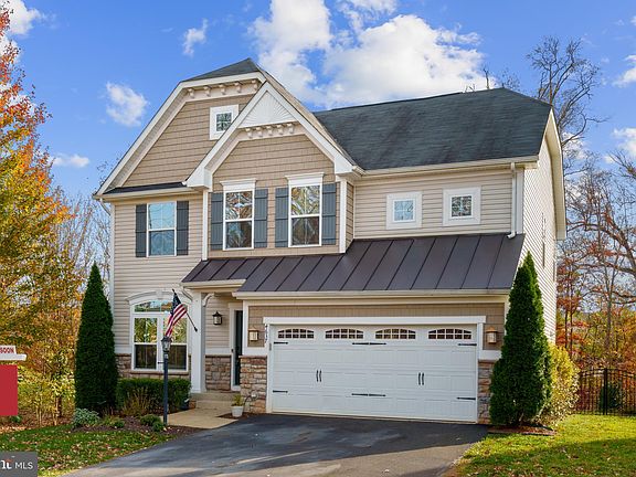 2nd image of 4637 Bee Ct