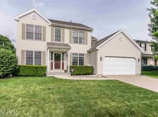 1403 Moss Creek Rd, Bloomington, IL 61704